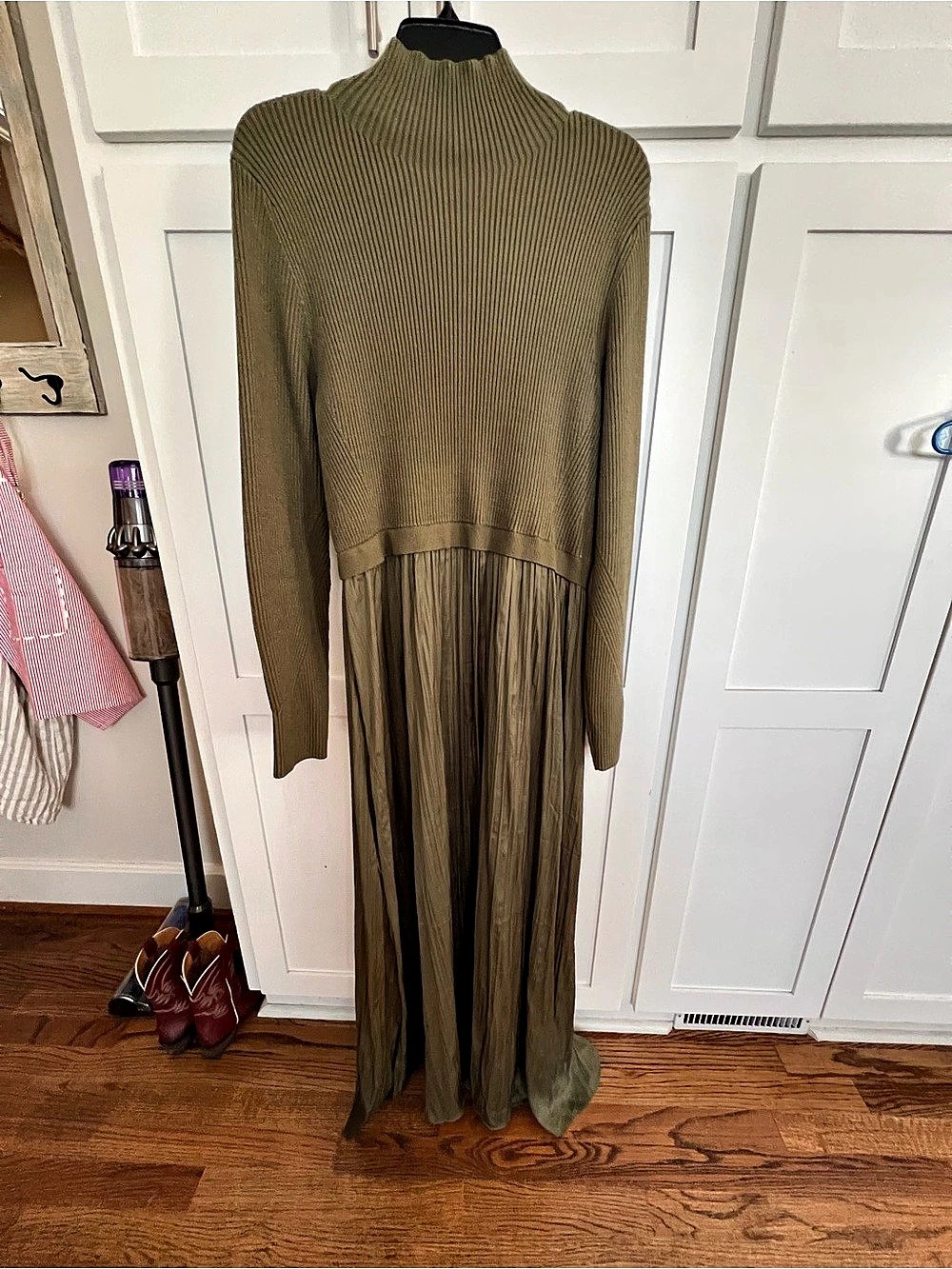 Anthropologie Ribbed Knit Maxi Dress in Green Size XL Like New